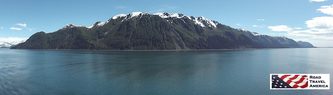 Serene scene in Hubbard Bay in Alaska