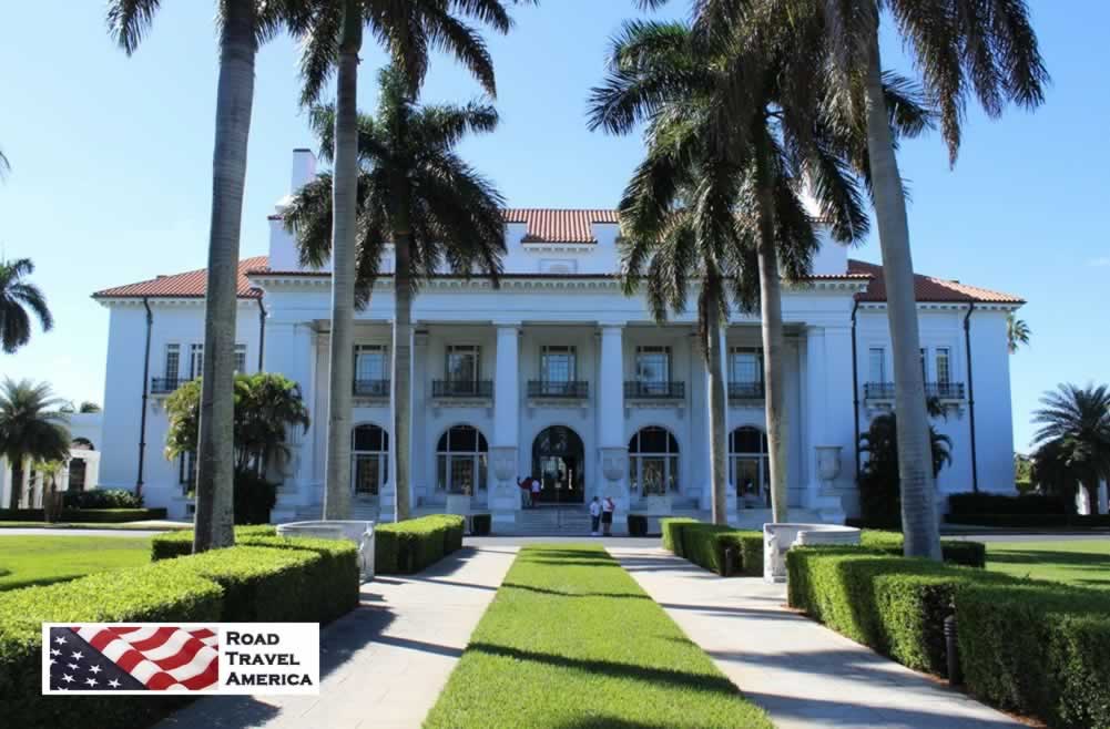 Exterior view of the Henry Morrison Flagler Museum in Palm Beach, Florida