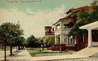 Street view of Hyde Park in Tampa, Florida